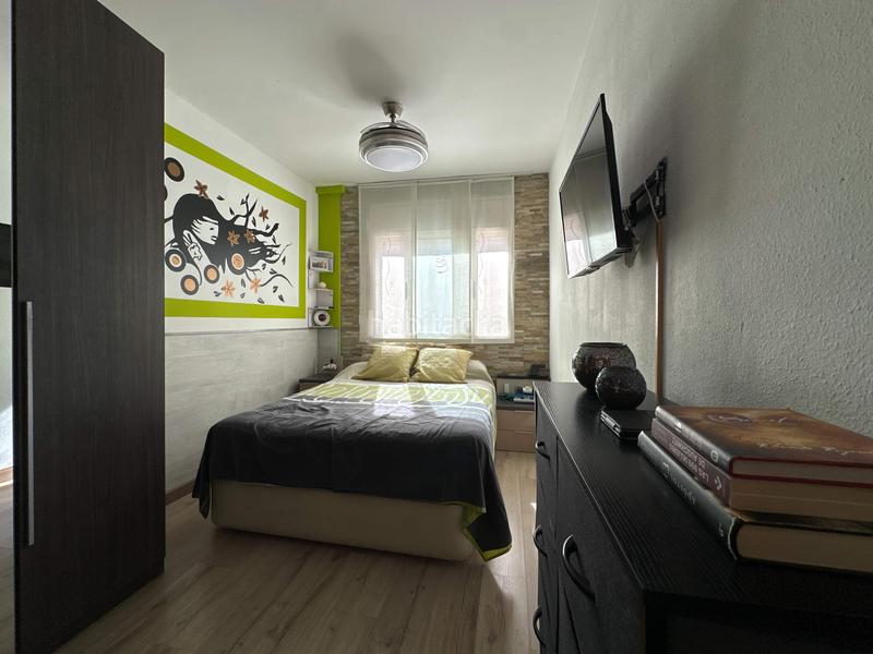 Foto aff091ae-755a-4ca0-849c-2f66c9d74ddc. Pis amb calefacció aparcament a Pallejà