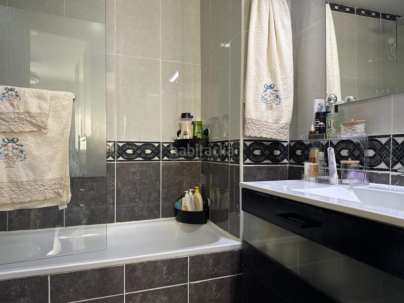 Foto c76d89e2-f62d-4566-be3c-afb7bf5669d6. Pis amb calefacció aparcament a Pallejà