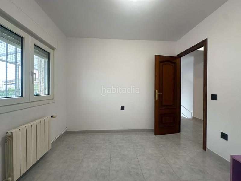 Foto 0d28969f-9702-4b54-b844-6c4af3b84d3d. Chalet avec chauffage parking piscine dans Abrera