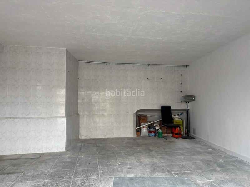 Foto 23fed2cb-c030-40ae-9b10-75e81938fa20. Chalet avec chauffage parking piscine dans Abrera