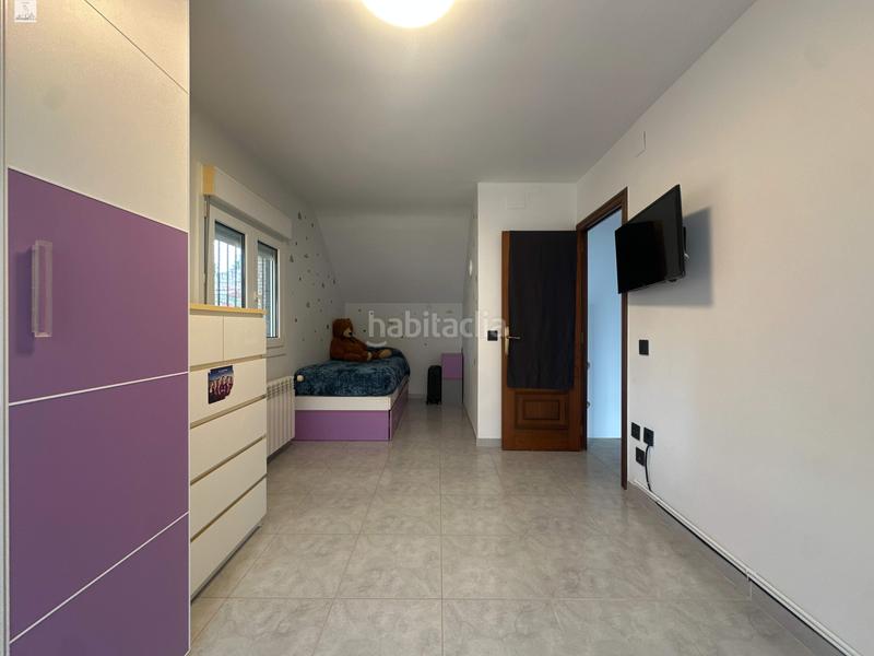 Foto 273848da-9b04-4b8d-b920-05f2e3af4fdf. Chalet avec chauffage parking piscine dans Abrera