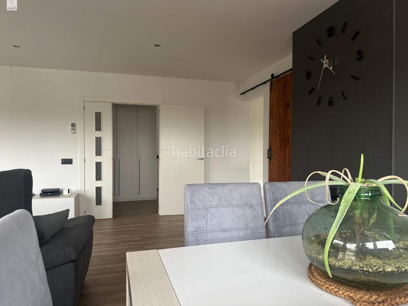 Foto 50b7af36-fe15-4347-92cd-1382509701c8. Chalet avec chauffage parking piscine dans Abrera