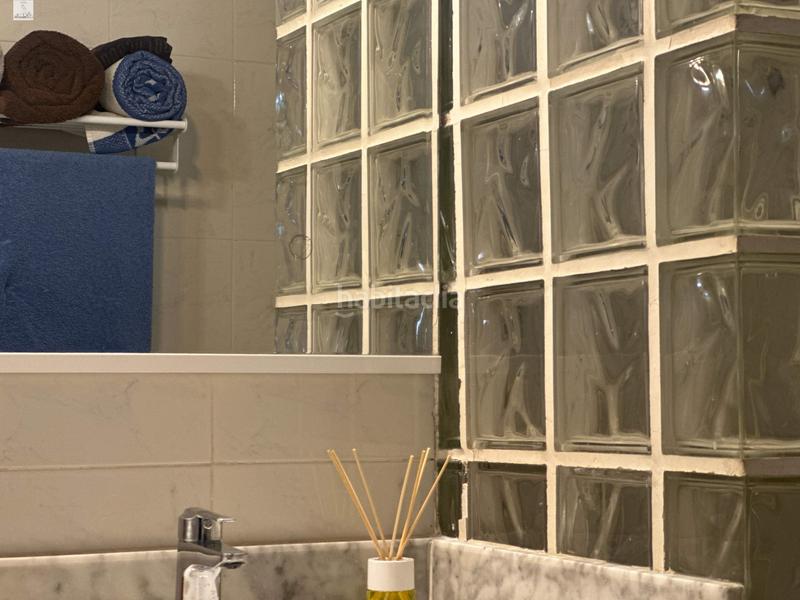 Foto 6143bd21-5b79-4d40-963b-65e11d2f6398. Chalet avec chauffage parking piscine dans Abrera