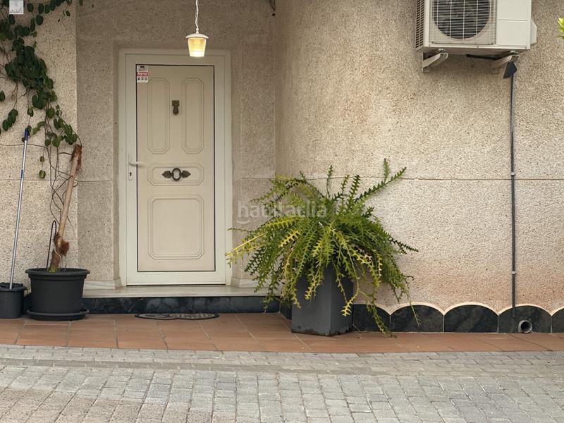 Foto 635d1418-82dd-47fd-818b-99d474801a5e. Chalet avec chauffage parking piscine dans Abrera