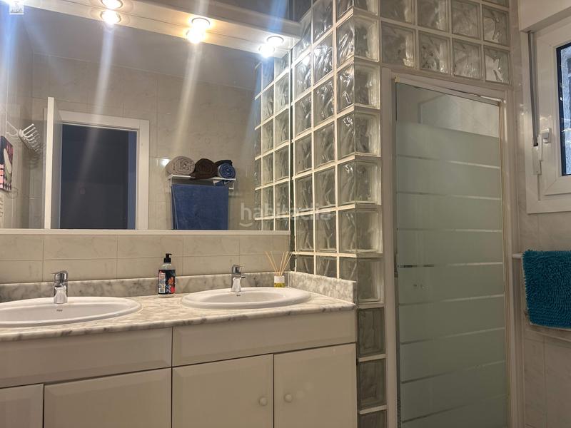 Foto 6b311d47-3aed-4fb3-bbfd-e4c59c584b4b. Chalet avec chauffage parking piscine dans Abrera