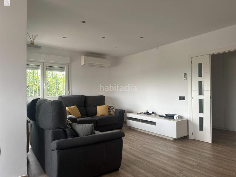 Foto a77ddbd8-64ca-49d7-9714-ba97da3069b9. Chalet avec chauffage parking piscine dans Abrera