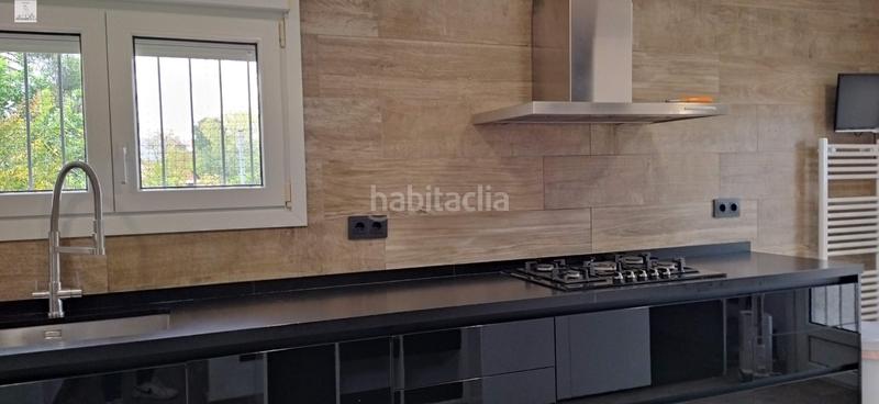 Foto d34653dc-4830-4260-874d-b7be785a8f83. Chalet avec chauffage parking piscine dans Abrera