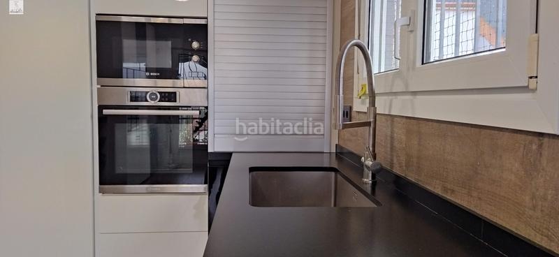 Foto d72b5d6c-0163-4df3-8454-c876e96a0af6. Chalet avec chauffage parking piscine dans Abrera