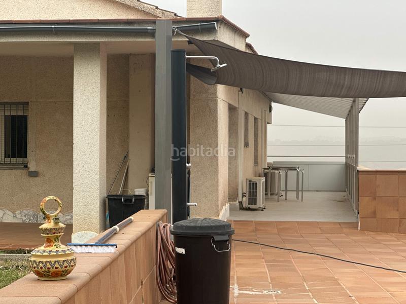 Foto da4f5a29-232f-4adb-a5d3-0a857eb5fd14. Chalet avec chauffage parking piscine dans Abrera