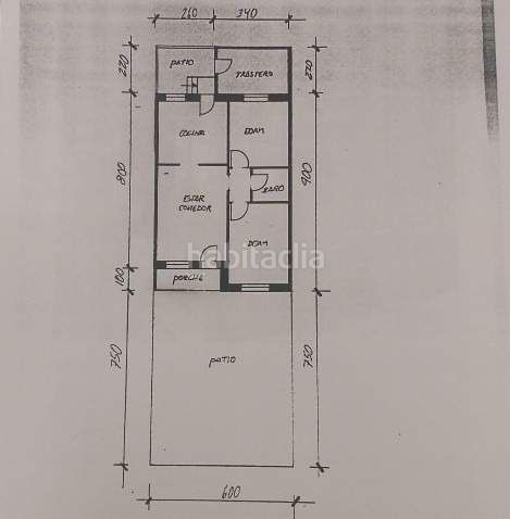 Foto fa068068-4bb7-4bcf-98a6-c2cf1136186e. Casa adossada a Mas d´en Gall Esparreguera