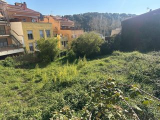 Terreny residencial a Jaen 15. Solar urbano residencial en rub� para proyecto plurifamiliar en