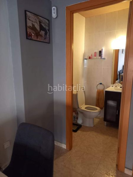 Foto a07f4626-bd36-4379-926f-b4aaade9be6c. Casa adossada amb aparcament a Nucli Urbà Esparreguera