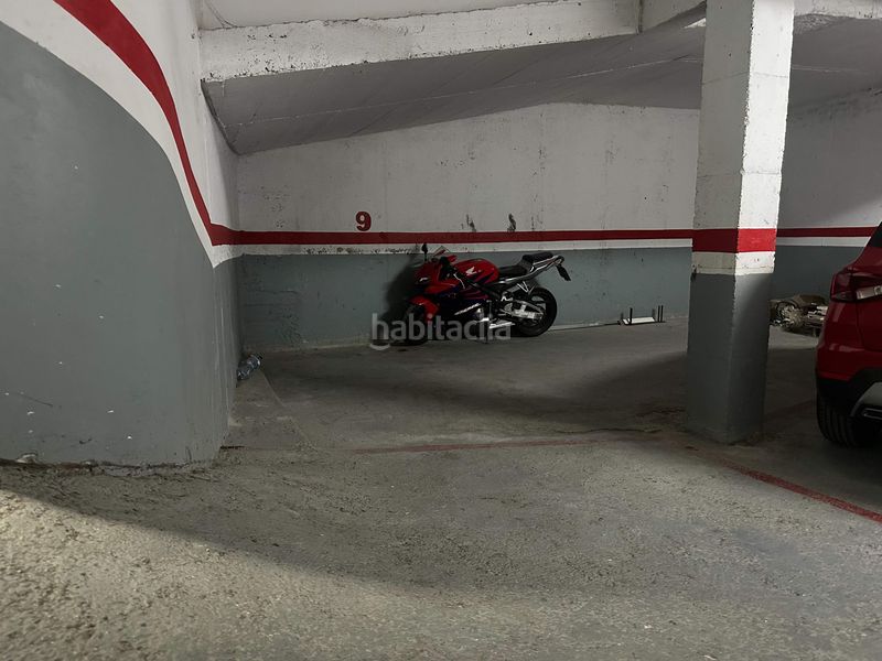 Foto 63225994-917a-4b25-8777-c94cb1b7ed15. Aparcament cotxe a del pi 71 a Gelida