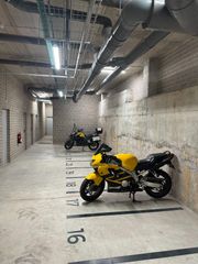 Rent Car parking  Josefina cortadella. Plaza de parking para moto en la sínia, martorell