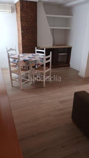 Foto a195ba50-0a08-421d-afd2-60baae961653. Alquiler ático se alquila ático en Alaquàs