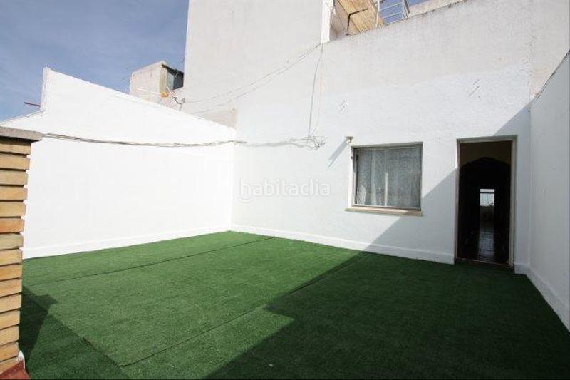 Foto a39f912c-bae8-420a-8780-27347cb2c451. Alquiler ático se alquila ático en Alaquàs