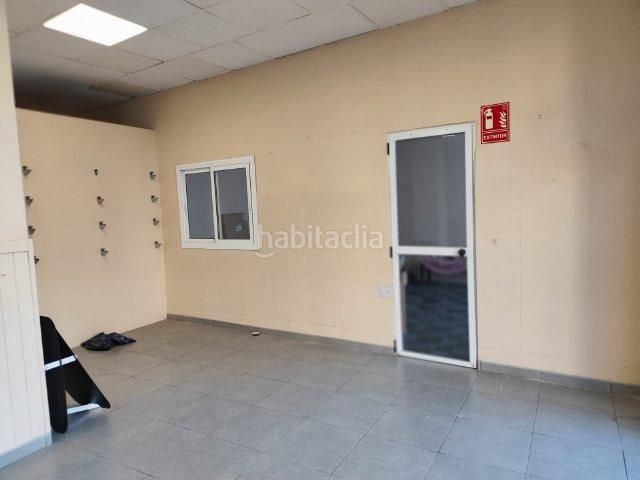 Foto 71f91a2e-6ad5-480a-b2a2-b697343b716c. Local comercial a Alaquàs