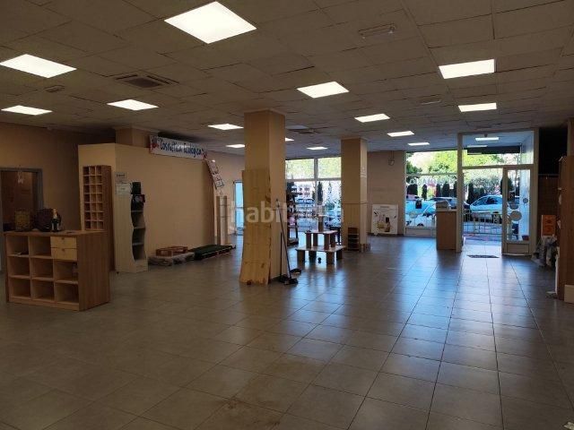 Foto 78bf5d01-de52-48cc-9835-3ca40b4f1c84. Local comercial a Alaquàs
