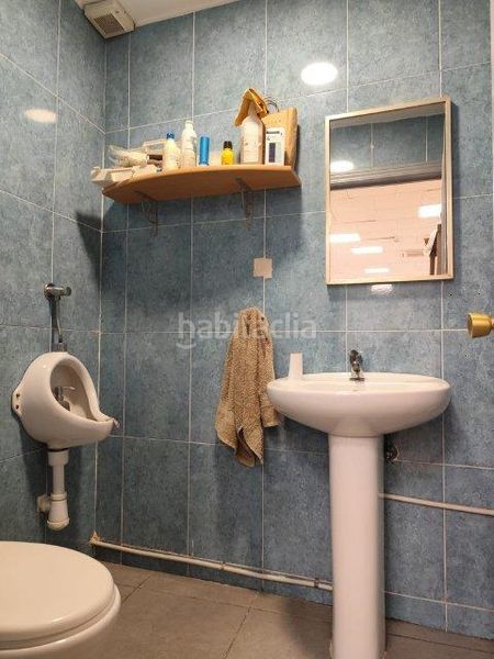 Foto b2f0b6ec-0509-467e-88ac-2eb4be29b241. Local comercial a Alaquàs