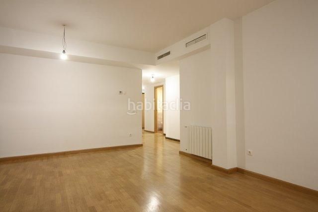 Foto 22e690fa-db0d-4a42-98d6-62ef5d13c5c7. Planta baixa amb calefacció a Aldaia