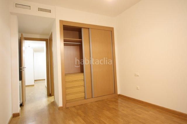 Foto 37c38dbc-7a20-4ec2-9751-f65131243e6b. Planta baixa amb calefacció a Aldaia
