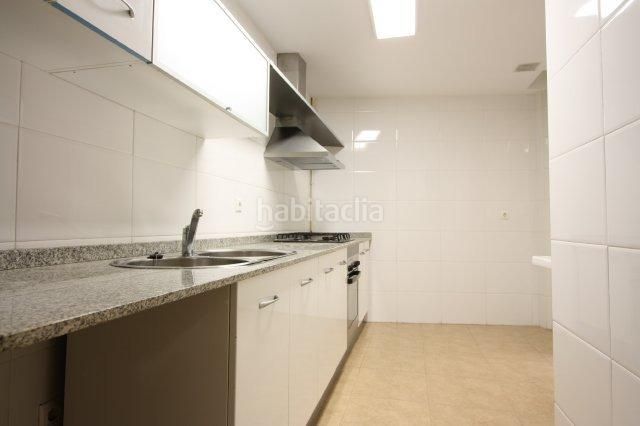 Foto 522bd129-e7f5-443f-be0b-b22e073095b9. Planta baixa amb calefacció a Aldaia