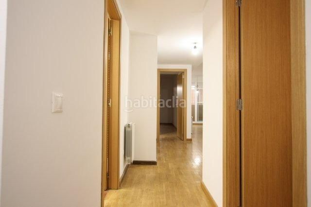 Foto 59a681e3-911f-4c5a-81aa-79c10778f6b8. Planta baixa amb calefacció a Aldaia