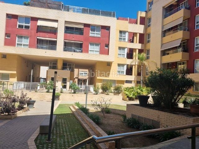 Foto 7210cbc5-5568-45b8-8e7f-bd0e16f38ea3. Planta baixa amb calefacció a Aldaia