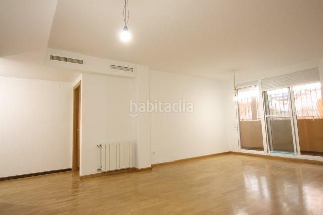 Foto b15d8172-ce1d-4137-82ae-e7426301b506. Planta baixa amb calefacció a Aldaia
