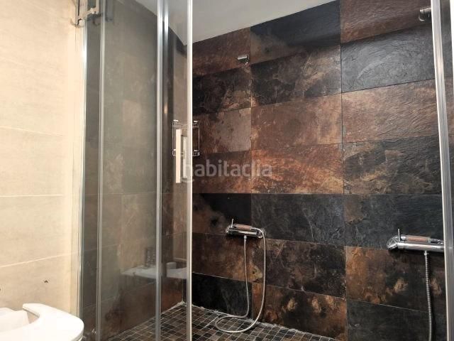 Foto 7c4da332-3720-4fd7-a93b-5dbad4c5bfae. Casa adossada amb aparcament a Alaquàs