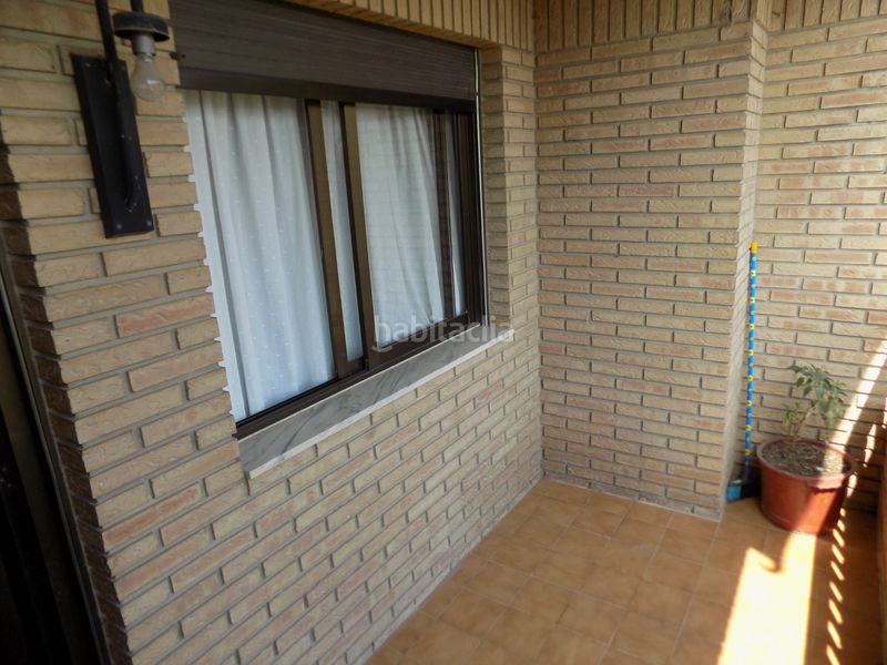 Foto f0272747-82e7-484c-a063-c098374db33c. Pis amb aparcament a Picassent