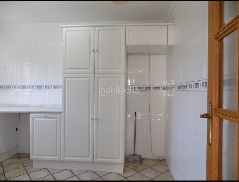 Foto d923d92d-dc1a-4e0f-99bd-74752d652f0f. Affitto chalet in urbanización el pinar 93 in Picassent