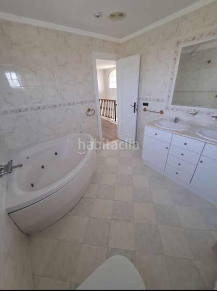 Foto f95d6cbf-b768-4303-8006-0ae6e4235ca4. Affitto chalet in urbanización el pinar 93 in Picassent