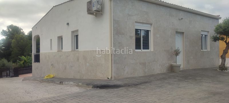 Foto 762b0a24-50a2-43a6-995a-4e0f5a21c4c7. Affitto chalet con riscaldamento parcheggio piscina in Picassent