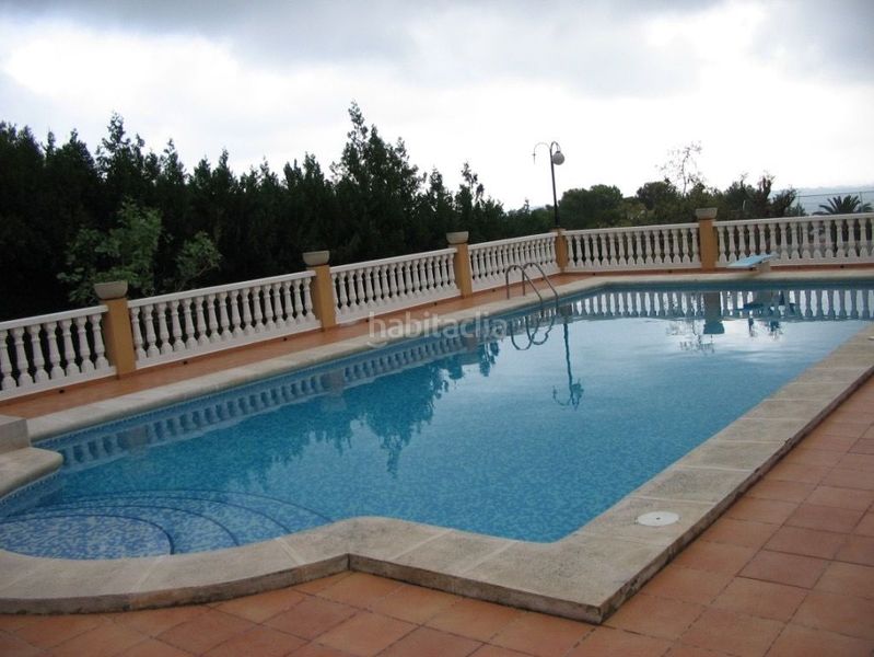 Foto b76e5132-20bd-40fa-a3d7-d1a1d4e90efa. Xalet amb xemeneia calefacció aparcament piscina a Picassent