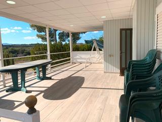 Alquiler Chalet en Turís. Casa prefabricada en camping la pirámide