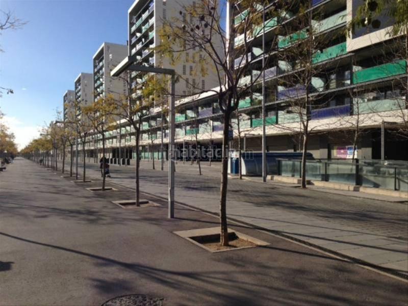 Foto 054ee270-58d1-4421-8dfe-0a5477b24cd4. Aparcament cotxe a avenida olof palme 14 a Vilamarina Viladecans