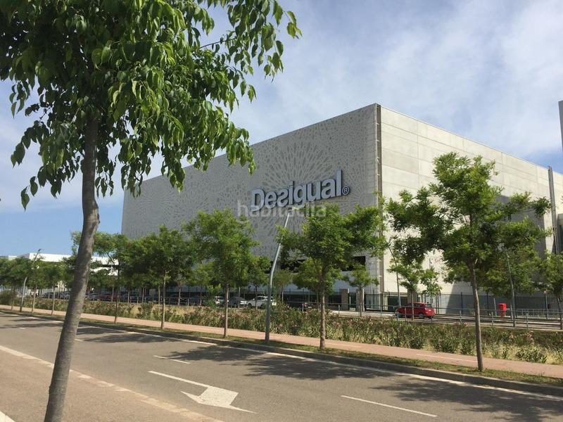 Foto c98a0432-8854-40e7-9e81-7ce3cd8941b3. Terreny residencial a Vilamarina Viladecans