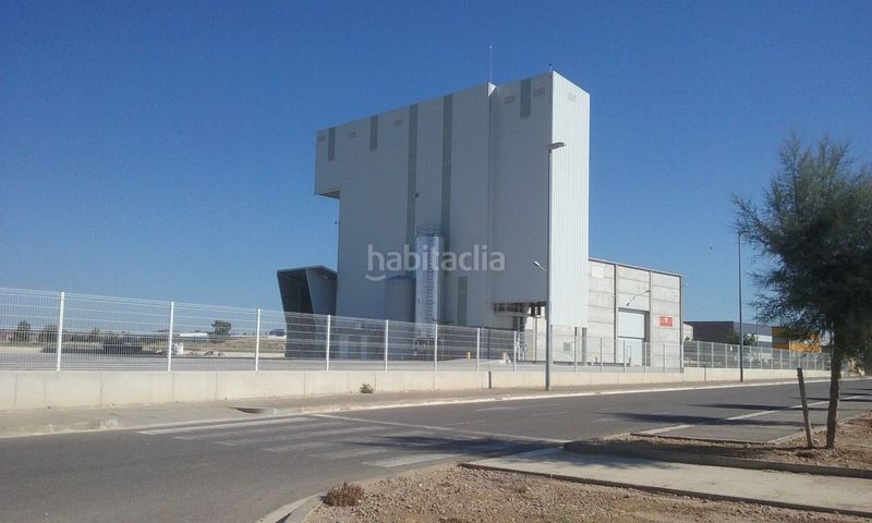 Foto 6fa6d206-ed78-411e-9384-2e4dbf172089. Area edificabile industriale in Alcarràs