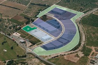Solar industrial  Carrer llevant. Para nau entremitgera