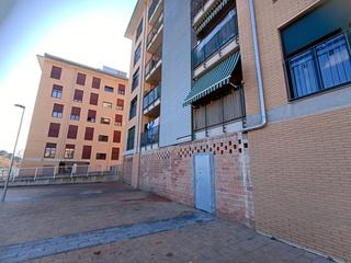 Business premise in Plaça del Perú