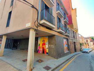 Lloguer Local Comercial a Carrer sant benet 23