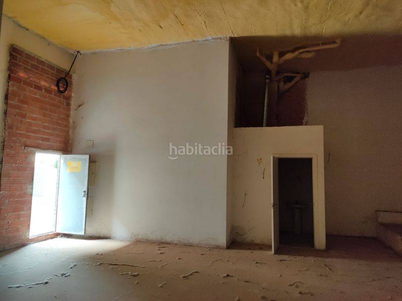 Foto 8cb2a360-b415-4517-9b57-a29503149cff. Local comercial a Sallent