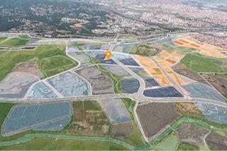 Solar industrial  N/a. Usos residencial col·lectiu, sanitari, docent,  i tecnològic
