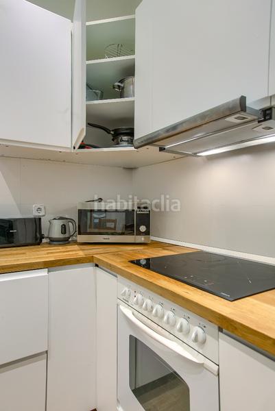 Foto 01b57a1f-ebf0-4b5e-9ef5-703bbd906a21. Apartament a ronda de segovia 34 a Palacio Madrid