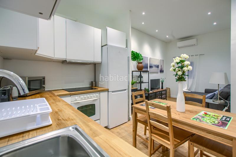 Foto d3d94f48-3ff4-43b6-8cc8-f5958f2f87b7. Apartament a ronda de segovia 34 a Palacio Madrid