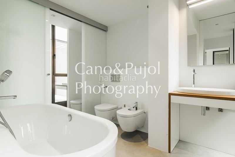 Foto 12c9b618-0f70-4e17-935f-bfc001c0a6b7. Casa con riscaldamento parcheggio piscina in Golf-Can Trabal Sant Cugat del Vallès