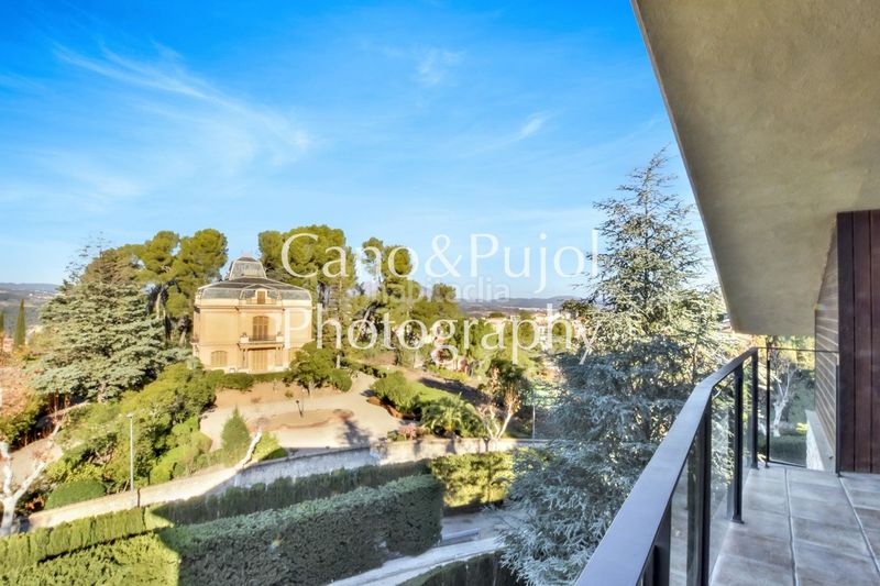 Foto a1901e35-232f-44cd-b2d0-73b77ffd52dd. Casa amb calefacció aparcament piscina a Gelida