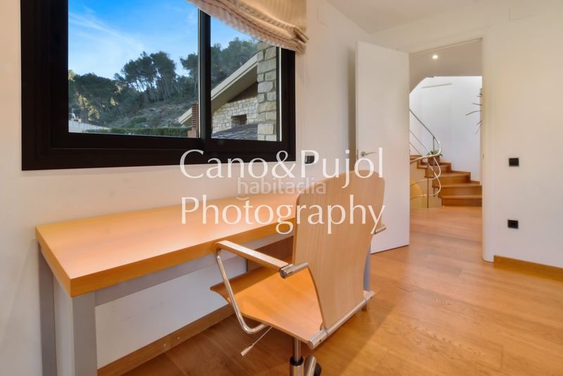 Foto f7d80f49-c8b0-41d8-aa5c-ec488ce2495b. Casa amb calefacció aparcament piscina a Gelida