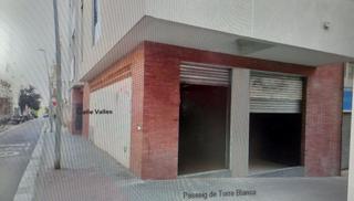 Lloguer Local Comercial a El Coll. Local
